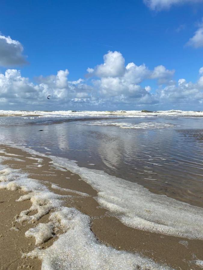 Bungalow Sunny, Lekker Uitwaaien Op Het Strand! Callantsoog Kültér fotó